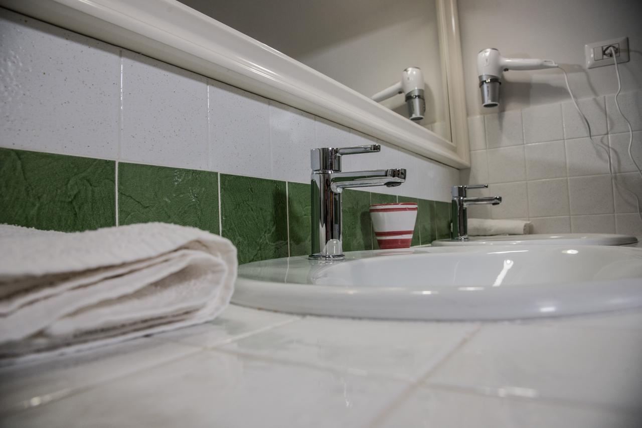 Bed and Breakfast Via Roma 205 Ріонеро-ін-Вультуре Екстер'єр фото